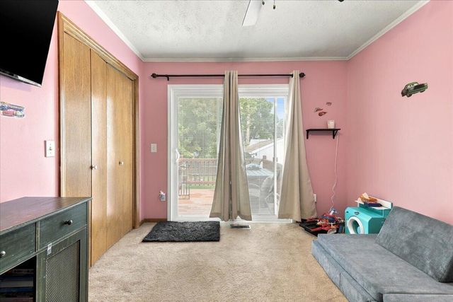 3454 AVENUE F, Council Bluffs, IA 51501