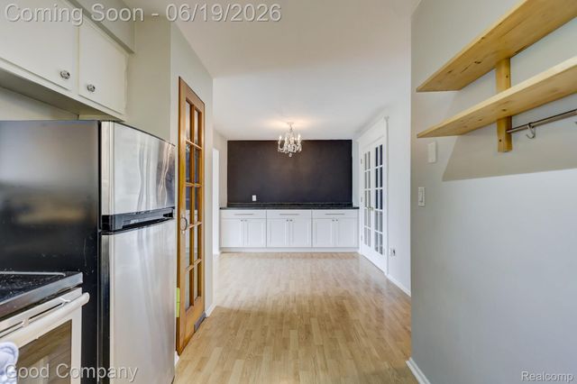 4345 Crooks Road 4, Royal Oak, MI 48073