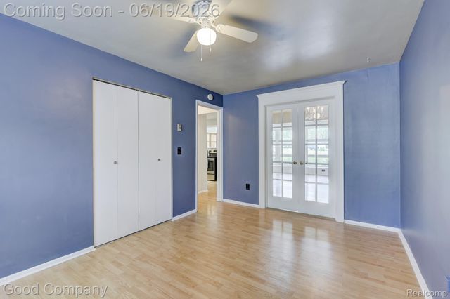 4345 Crooks Road 4, Royal Oak, MI 48073