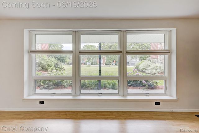 4345 Crooks Road 4, Royal Oak, MI 48073
