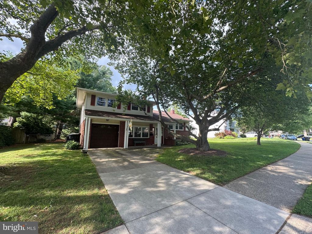 409 DOGWOOD AVE, Dover, DE 19904