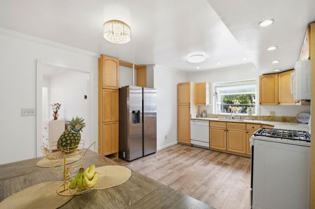 124 Fagundes Street, Hayward, CA 94544