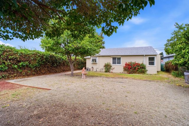 124 Fagundes Street, Hayward, CA 94544