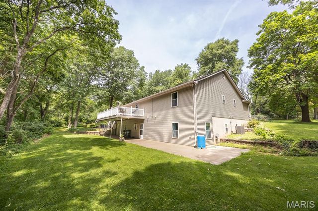 3104 Wild Flower Lane, Belleville, IL 62221
