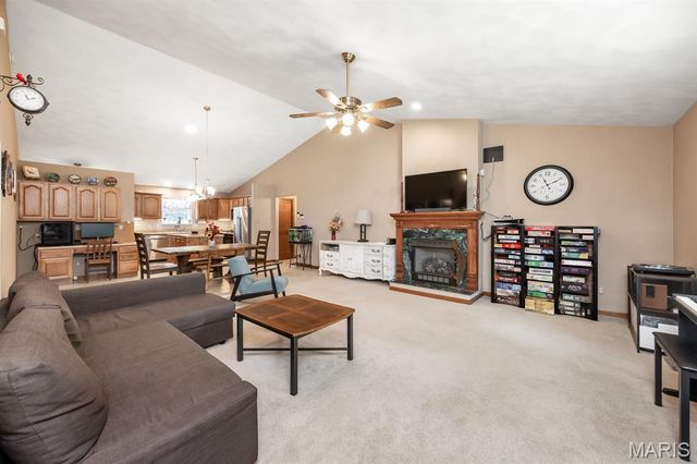 3104 Wild Flower Lane, Belleville, IL 62221