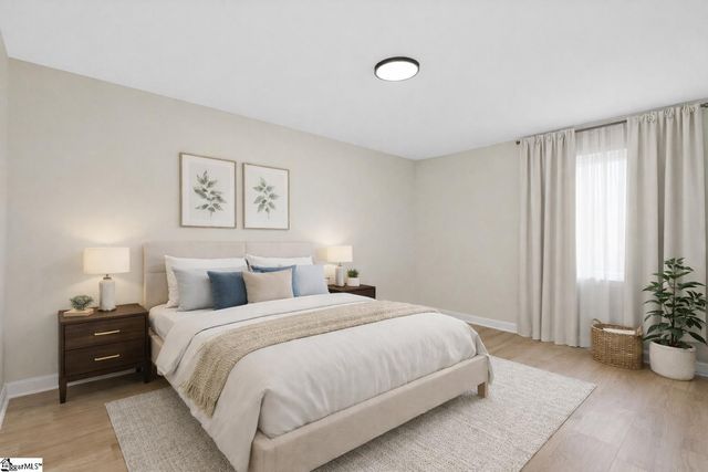 204 W Yellow Wood Drive, Simpsonville, SC 29680