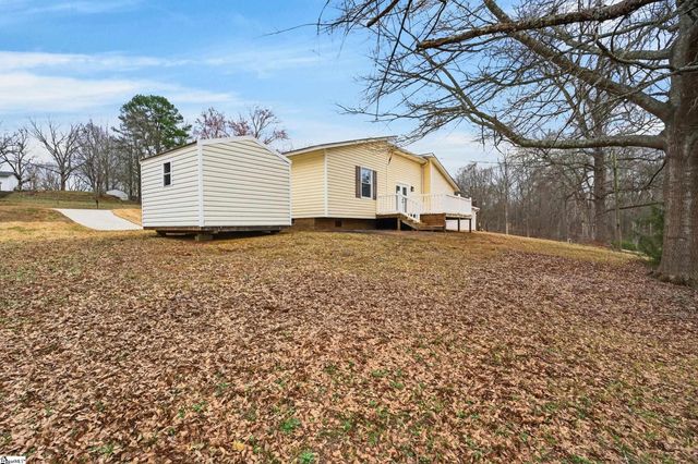 204 W Yellow Wood Drive, Simpsonville, SC 29680