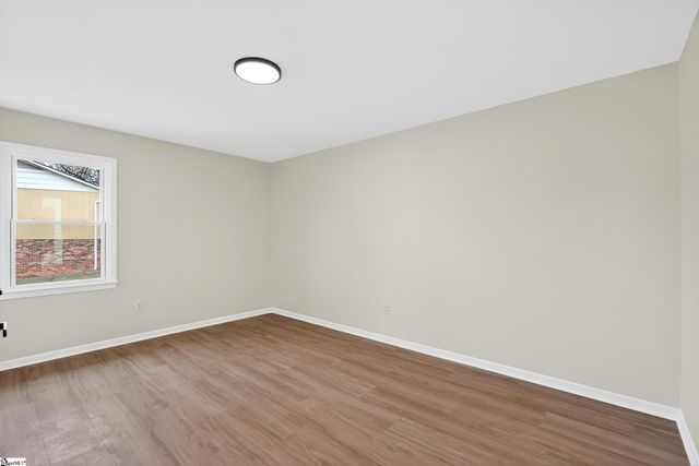 204 W Yellow Wood Drive, Simpsonville, SC 29680