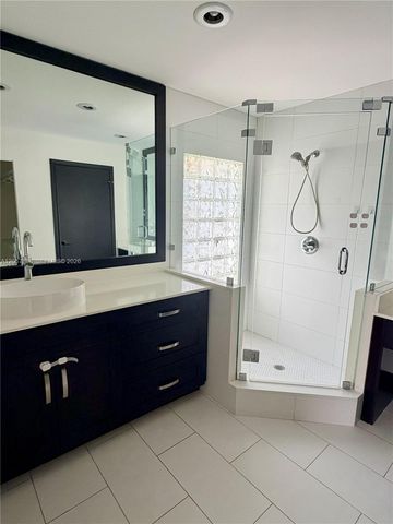 470 SW 88th Place E, Miami, FL 33174