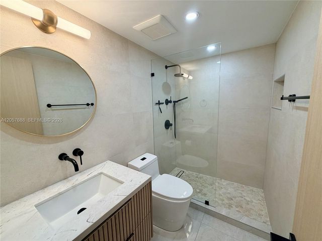 470 SW 88th Place E, Miami, FL 33174