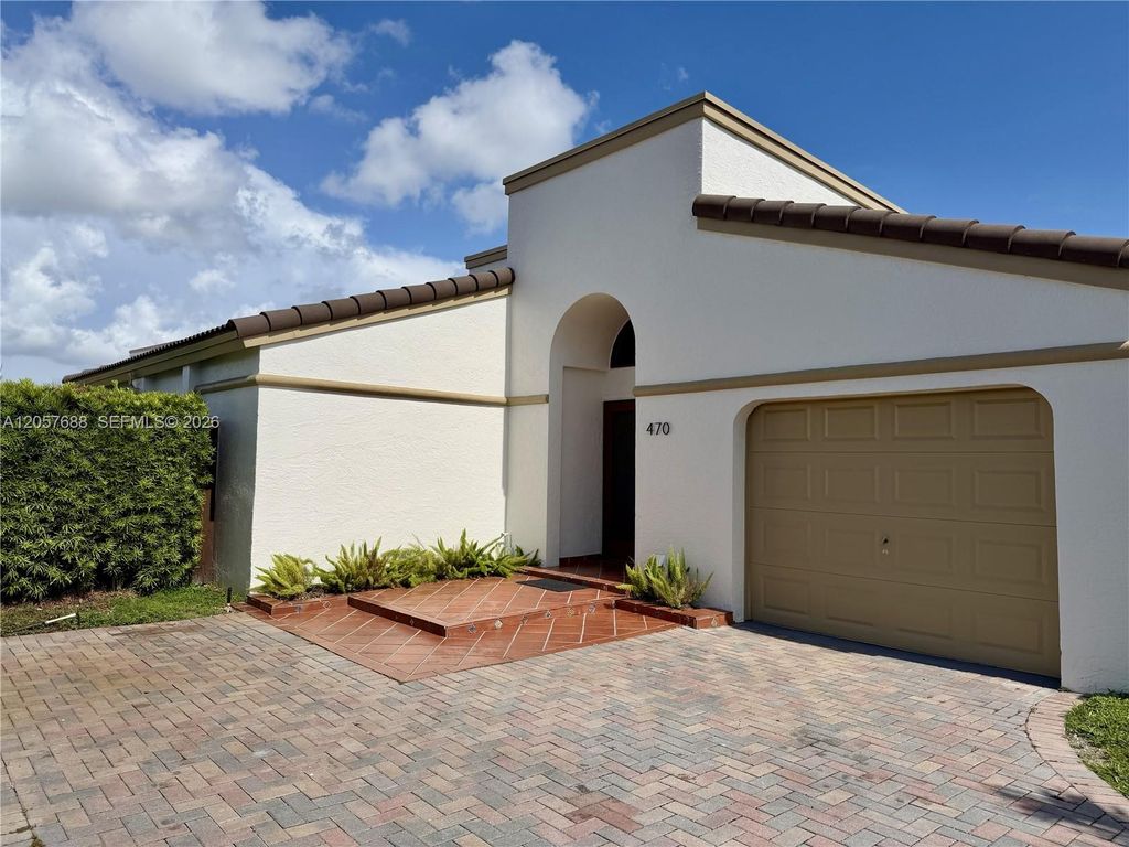 470 SW 88th Place E, Miami, FL 33174
