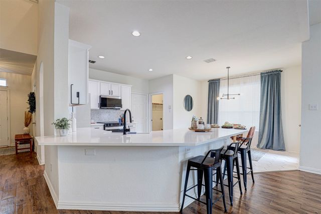 3225 Chesington Drive, Fort Worth, TX 76137