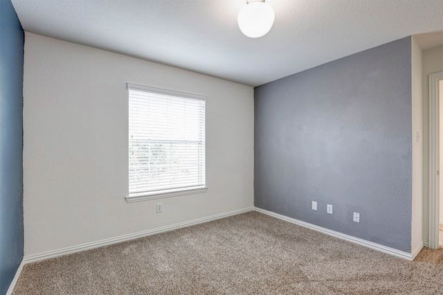 3225 Chesington Drive, Fort Worth, TX 76137