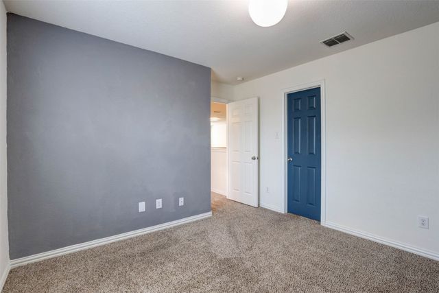 3225 Chesington Drive, Fort Worth, TX 76137