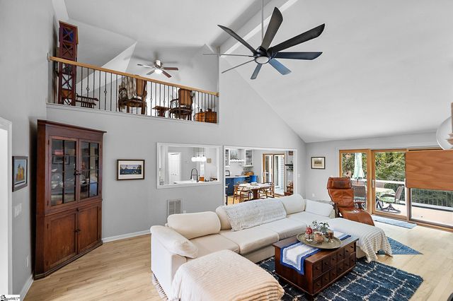252 Ridge Way, Simpsonville, SC 29680