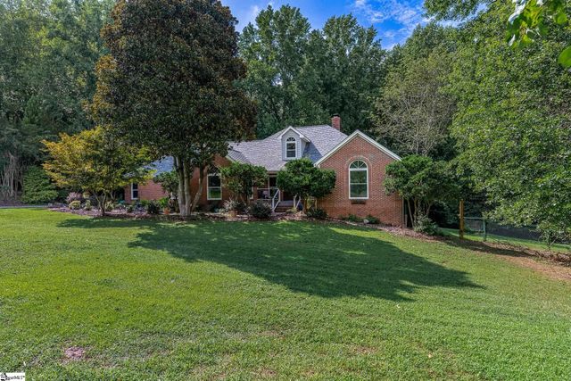 252 Ridge Way, Simpsonville, SC 29680