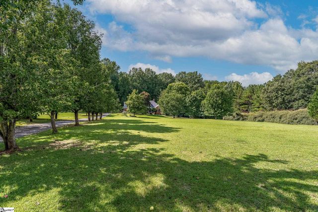252 Ridge Way, Simpsonville, SC 29680
