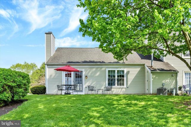 2228 WEXFORD RD, Palmyra, PA 17078