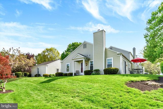 2228 WEXFORD RD, Palmyra, PA 17078