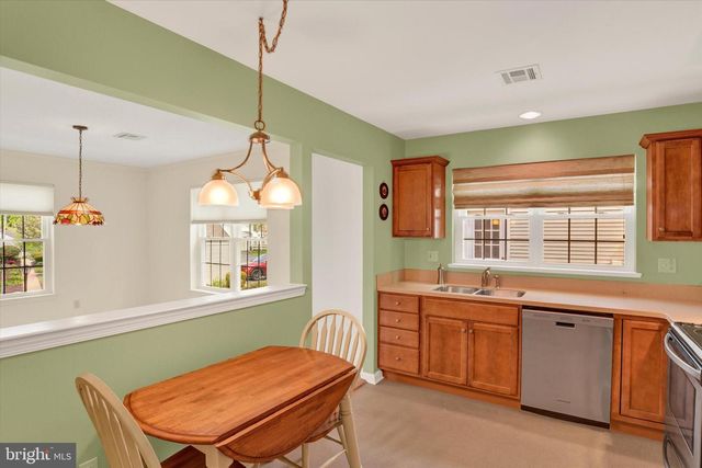 2228 WEXFORD RD, Palmyra, PA 17078