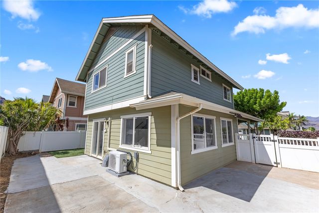 87-1976 Pakeke Street N, Waianae, HI 96792