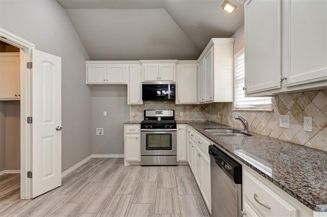 394 Cindy Court, Piedmont, OK 73078