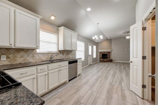 394 Cindy Court, Piedmont, OK 73078
