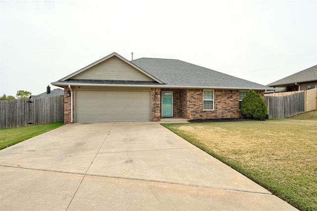 394 Cindy Court, Piedmont, OK 73078