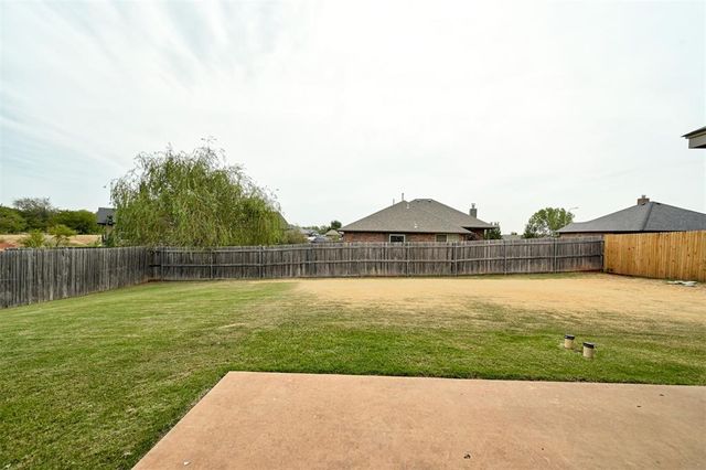 394 Cindy Court, Piedmont, OK 73078
