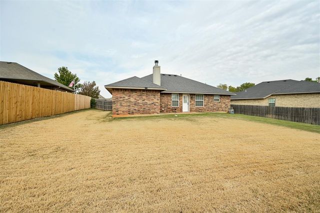 394 Cindy Court, Piedmont, OK 73078