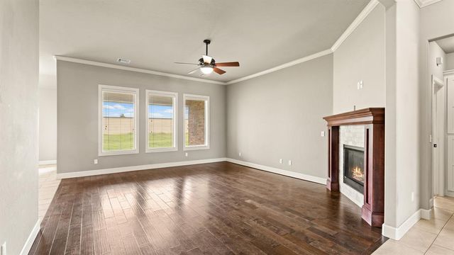 14512 Privas Lane, Yukon, OK 73099