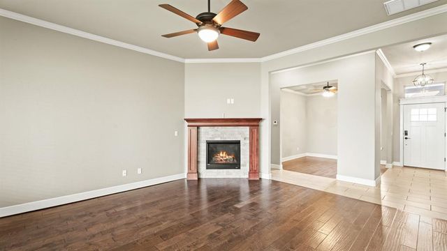 14512 Privas Lane, Yukon, OK 73099