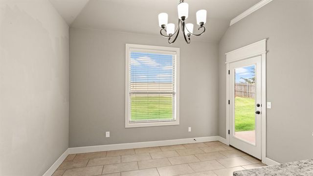 14512 Privas Lane, Yukon, OK 73099