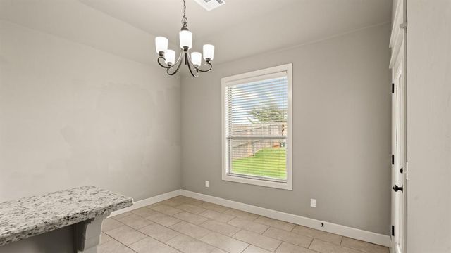 14512 Privas Lane, Yukon, OK 73099
