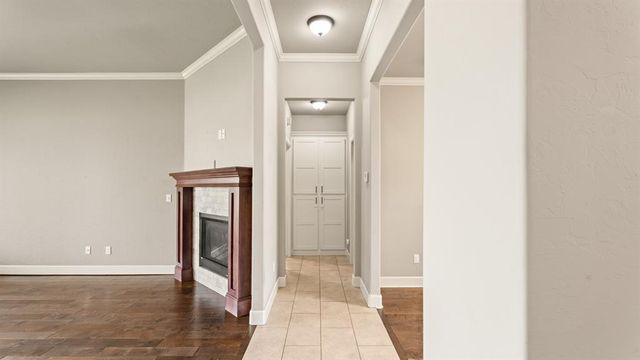 14512 Privas Lane, Yukon, OK 73099