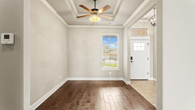 14512 Privas Lane, Yukon, OK 73099