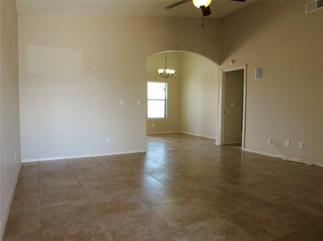 14209 North Point Avenue, El Paso, TX 79938