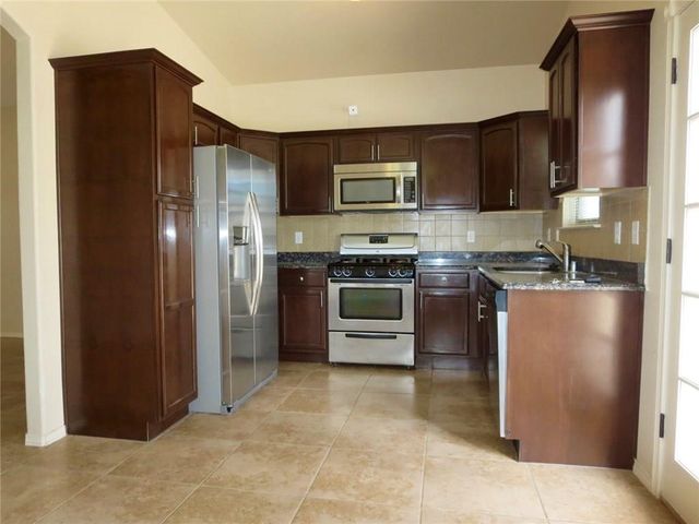 14209 North Point Avenue, El Paso, TX 79938