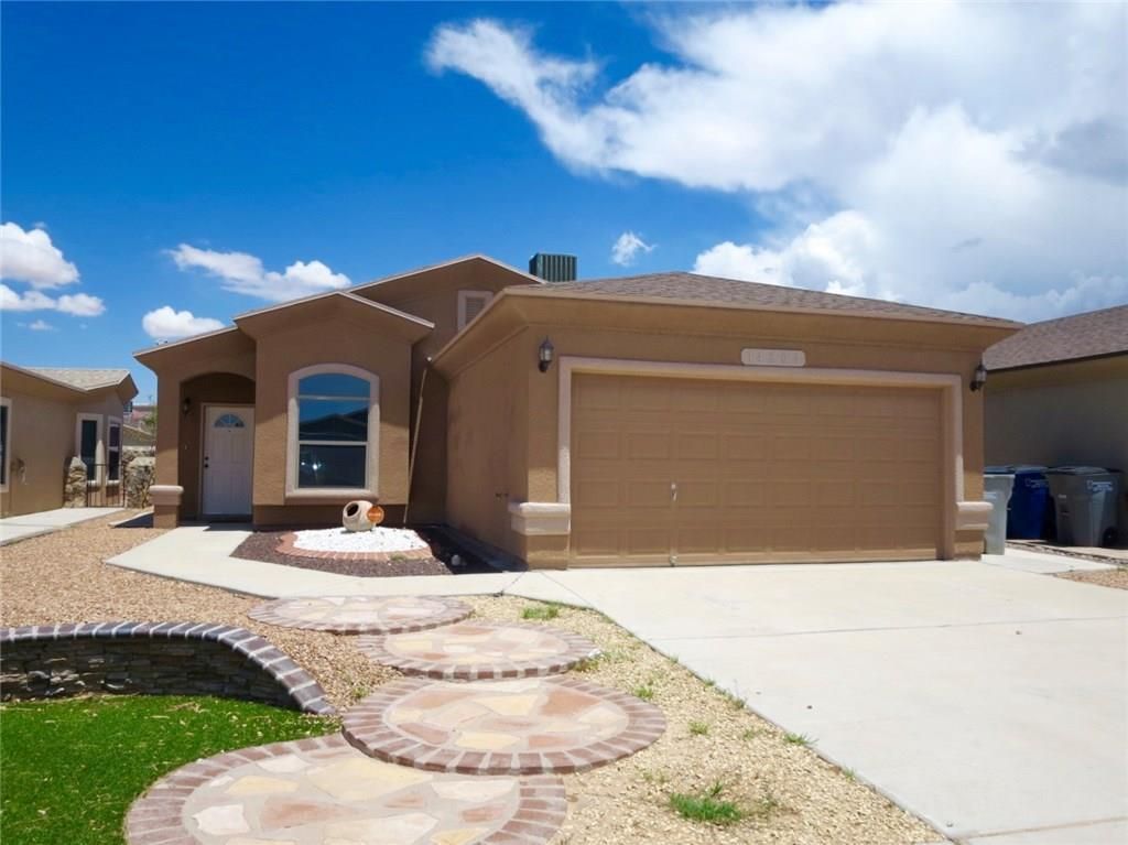 14209 North Point Avenue, El Paso, TX 79938