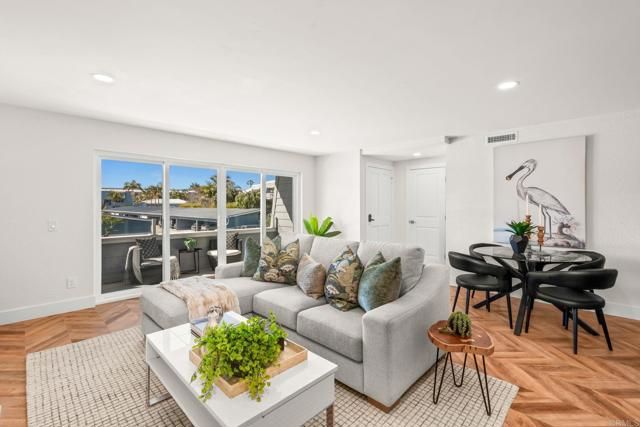 90 Montego Court, Coronado, CA 92118