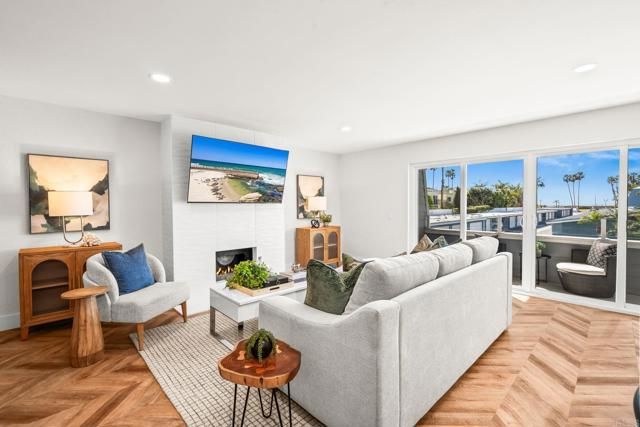 90 Montego Court, Coronado, CA 92118