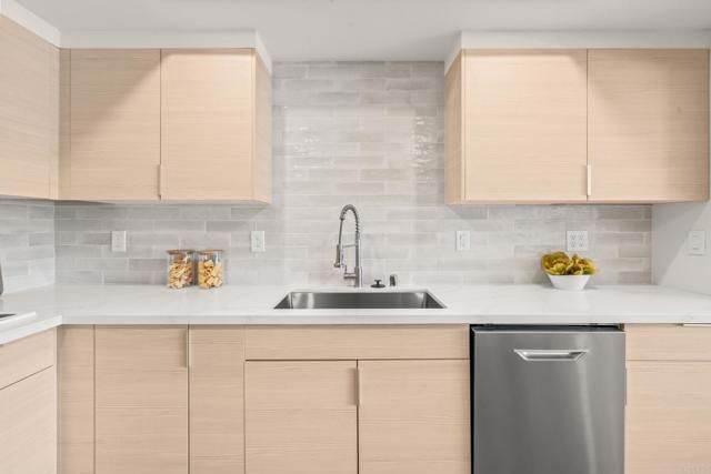 90 Montego Court, Coronado, CA 92118