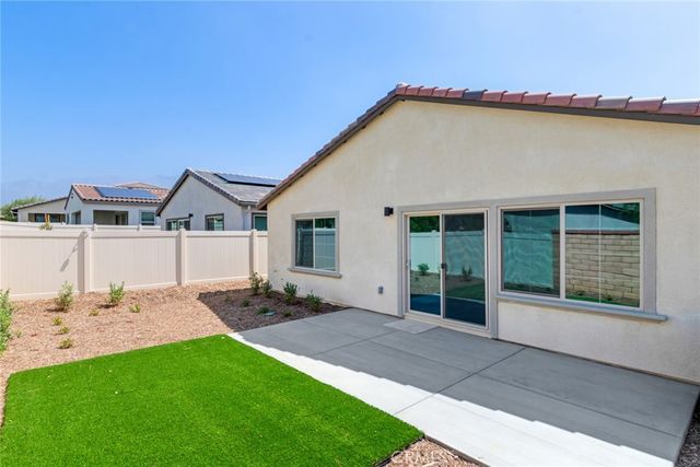 1553 Gardenview Trail, Beaumont, CA 92223
