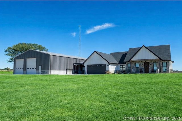 2724 Lark Road, Kingston, OK 73439