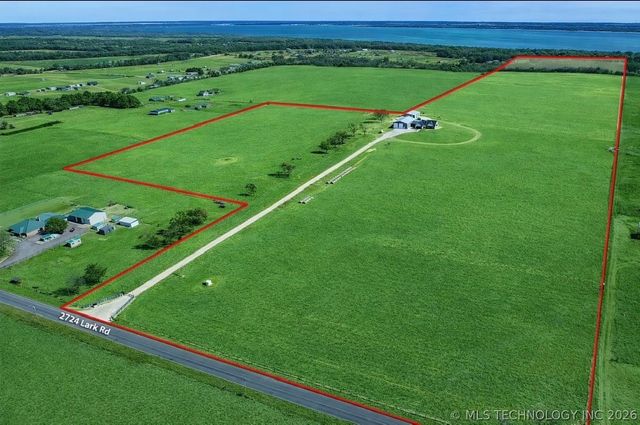 2724 Lark Road, Kingston, OK 73439