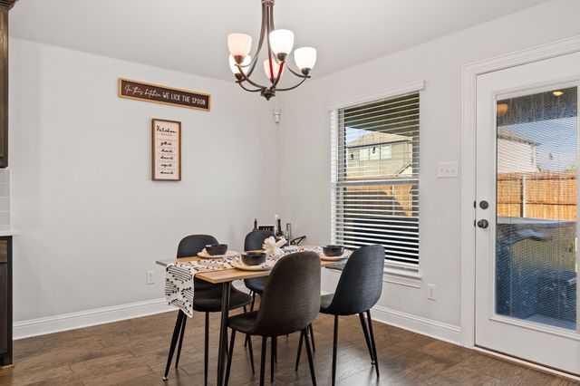 141 Crockett Drive, Waxahachie, TX 75165