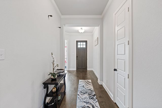 141 Crockett Drive, Waxahachie, TX 75165