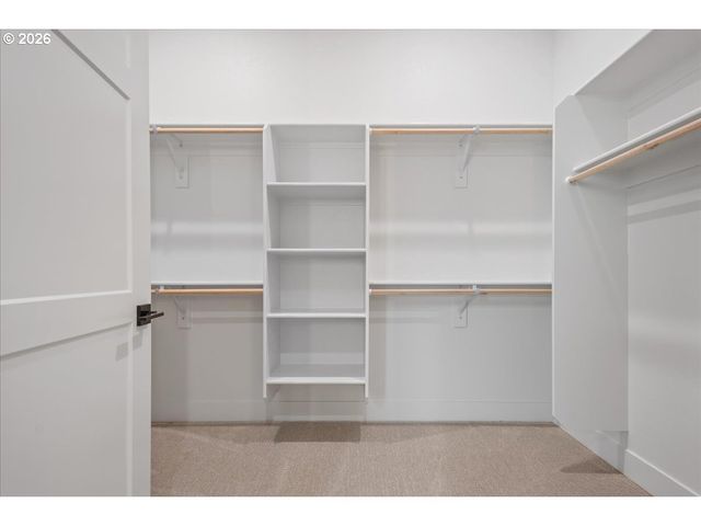 10718 Se 13TH Cir, Vancouver, WA 98664