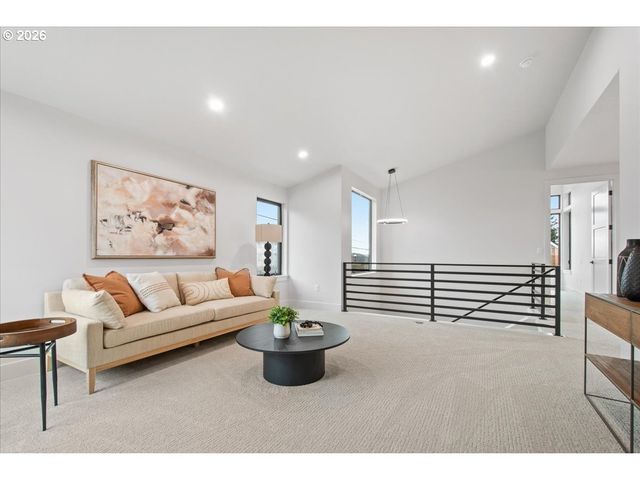 10718 Se 13TH Cir, Vancouver, WA 98664