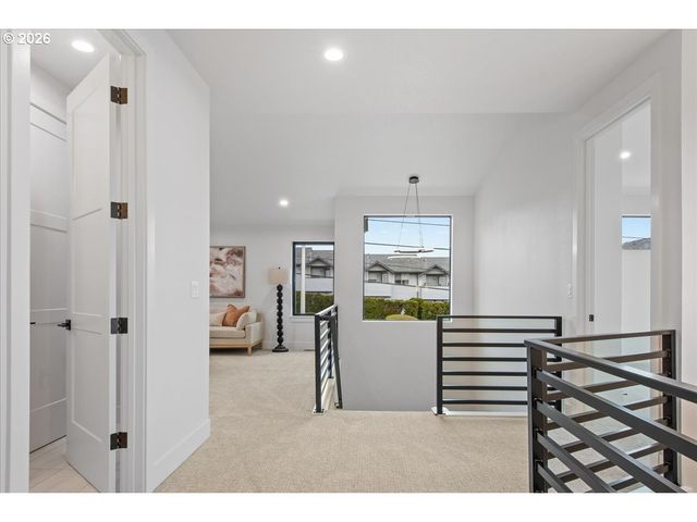 10718 Se 13TH Cir, Vancouver, WA 98664